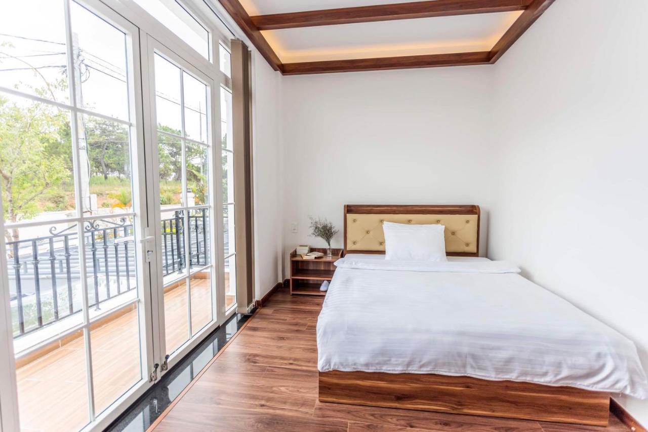 Hill Top Hotel Dalat Exterior photo